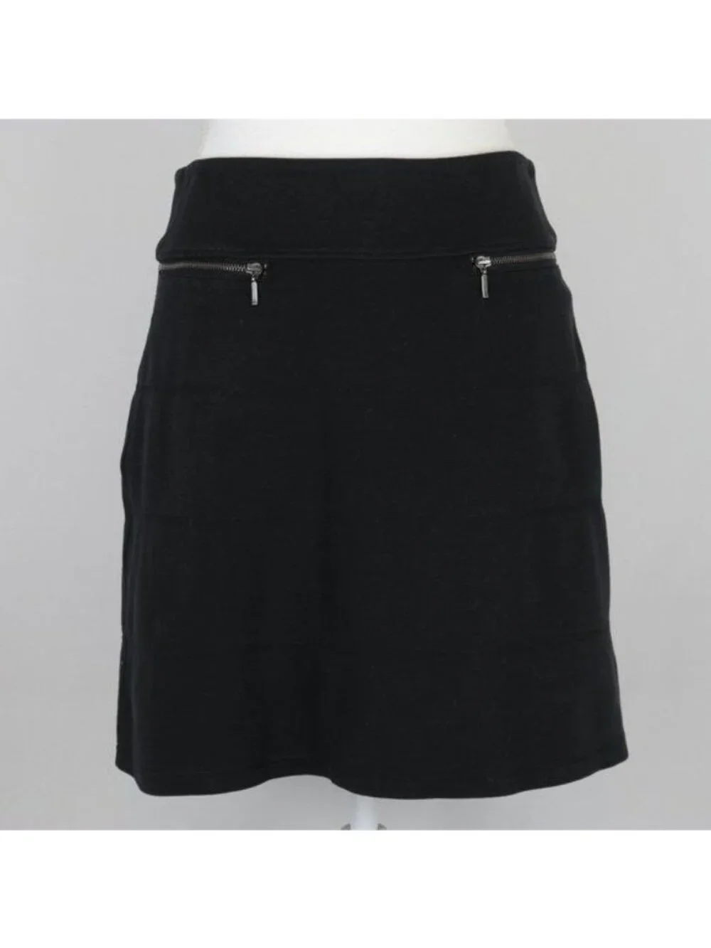 Athleta Strata Women's Small Black A-Line Knit Pull On Mini Skirt